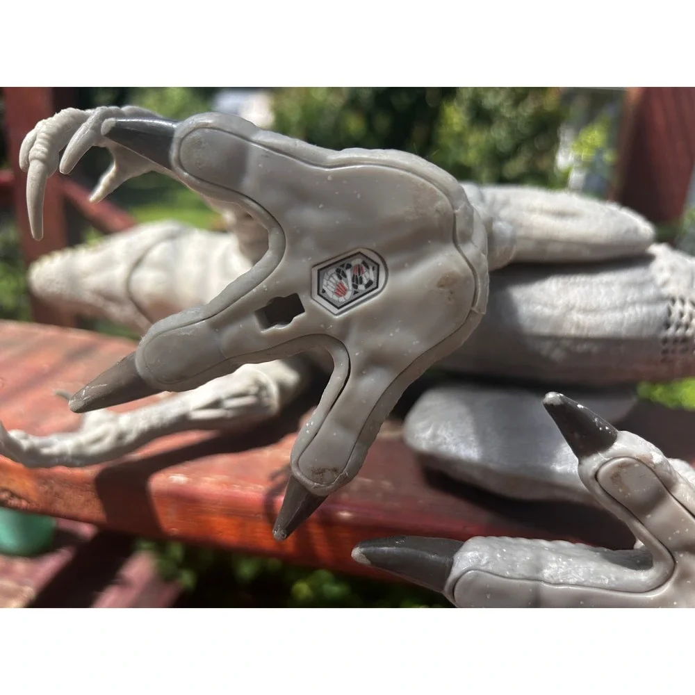 Mattel Jurassic World Indominus Rex Action Figure Hybrid Dinosaur Grey GCT95